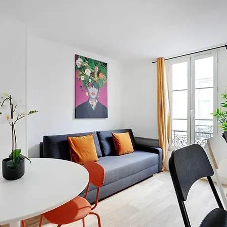 Modern - 2br-4p - Sacre-coeur